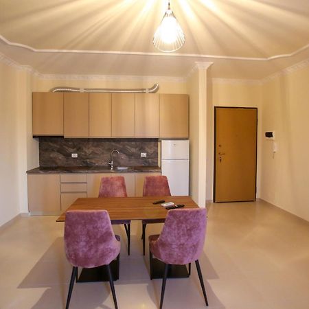 Oasis Residence Влёра Экстерьер фото